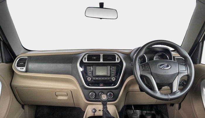 2017 Mahindra TUV300 T8, Diesel, Manual, 62,942 km, Dashboard