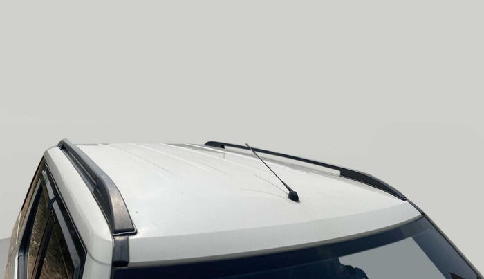 2017 Mahindra TUV300 T8, Diesel, Manual, 62,942 km, Roof