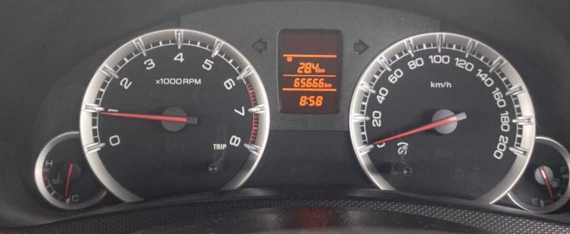 2014 Maruti Swift Dzire VXI, Petrol, Manual, 65,710 km, Odometer Image
