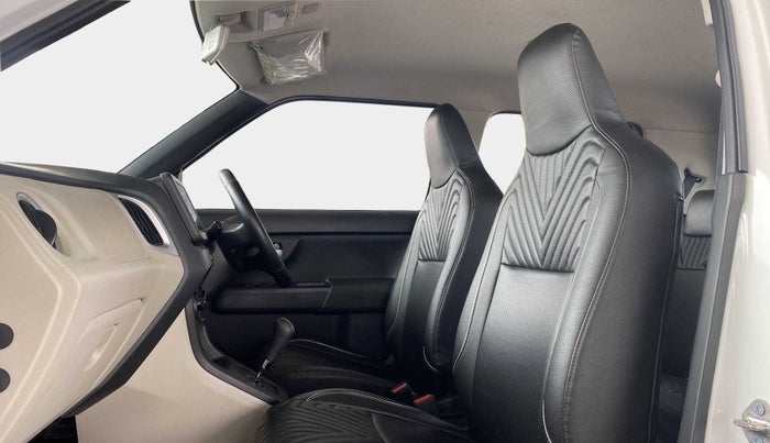 2020 Maruti New Wagon-R ZXI 1.2 AMT, Petrol, Automatic, 4,303 km, Right Side Front Door Cabin
