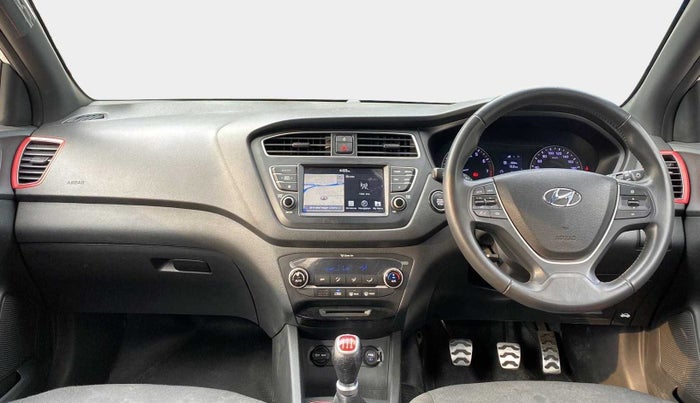 2018 Hyundai i20 Active 1.2 SX DUAL TONE, Petrol, Manual, 42,092 km, Dashboard