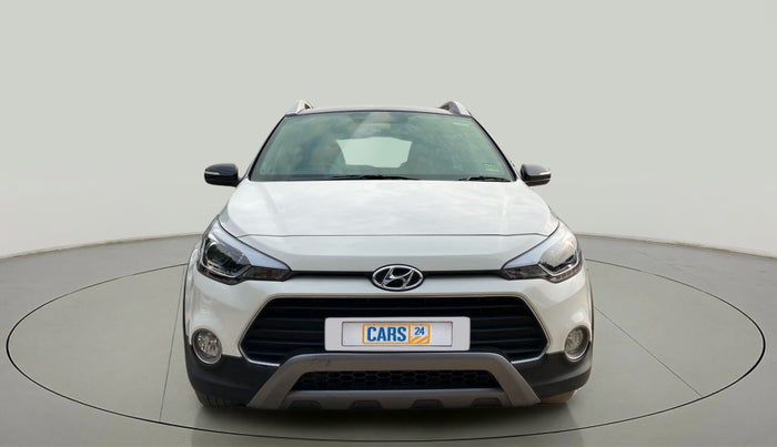 2018 Hyundai i20 Active 1.2 SX DUAL TONE, Petrol, Manual, 42,092 km, Front