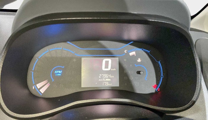 2021 Renault Kwid RXT 1.0 (O), Petrol, Manual, 27,960 km, Odometer Image