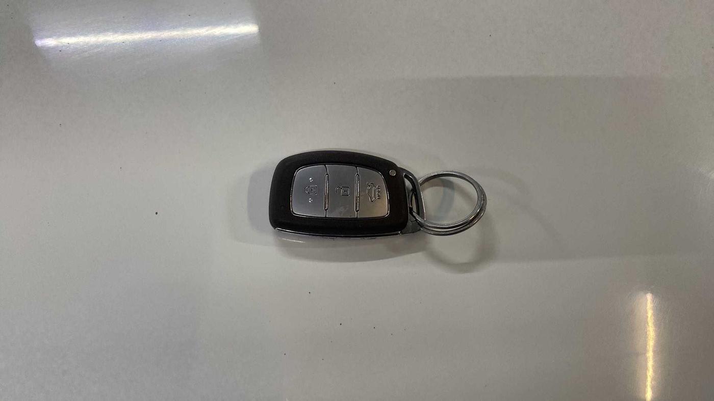 2022 Hyundai GRAND I10 NIOS ASTA 1.2 KAPPA VTVT, Petrol, Manual, 20,634 km, Key Close Up