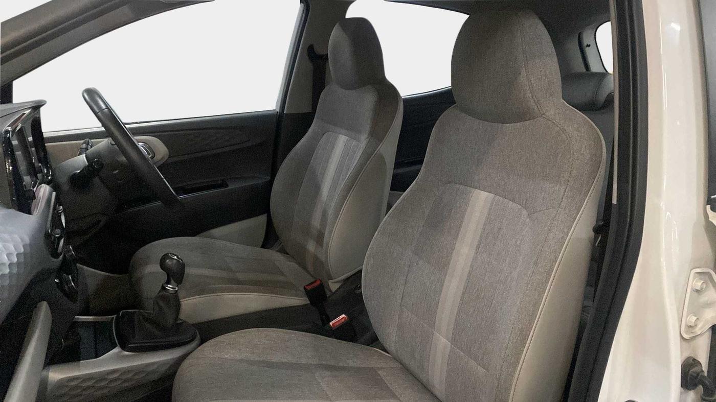 2022 Hyundai GRAND I10 NIOS ASTA 1.2 KAPPA VTVT, Petrol, Manual, 20,634 km, Right Side Front Door Cabin