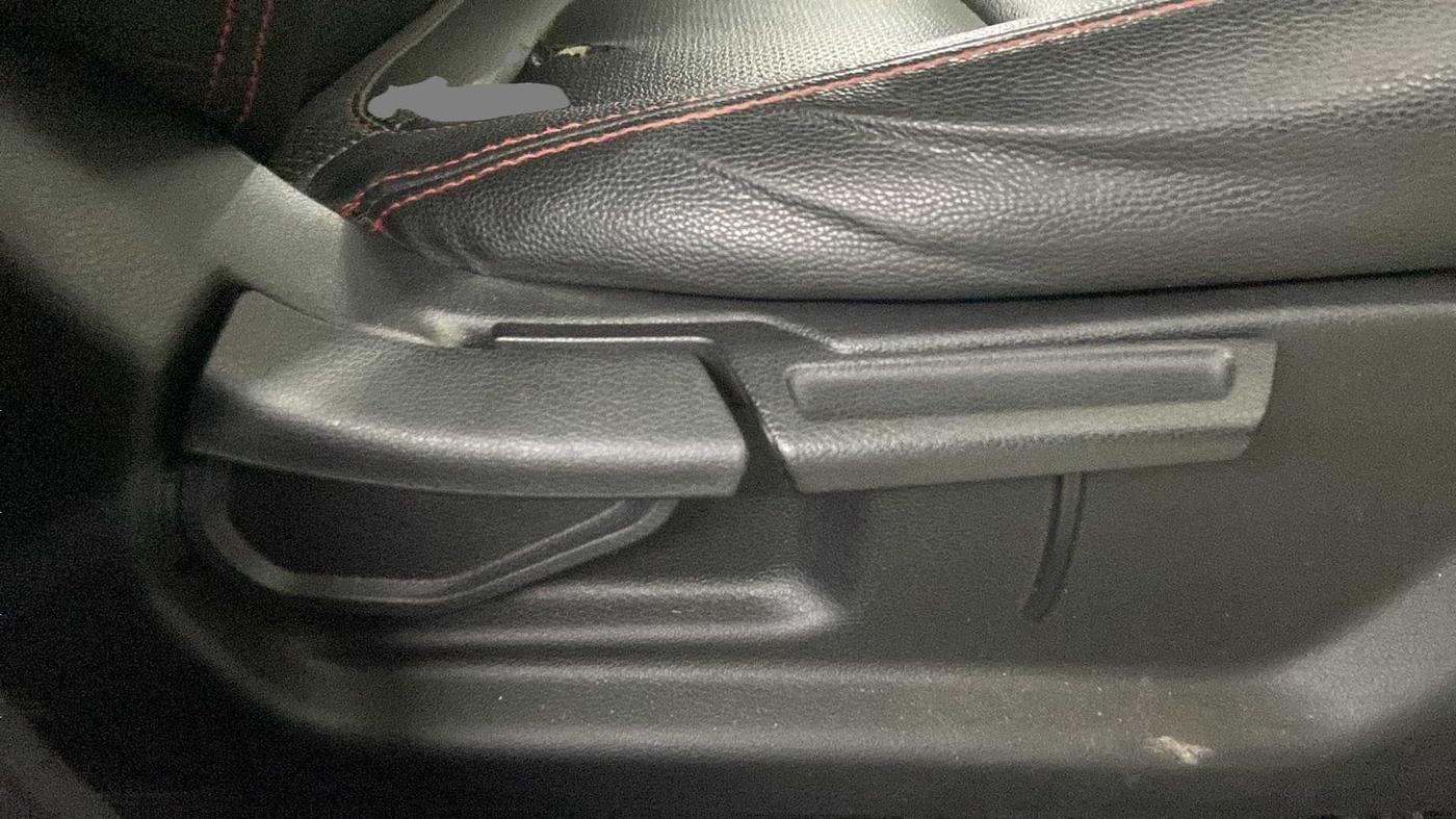 2019 Hyundai VENUE SX PLUS 1.0 TURBO DCT, Petrol, Automatic, 22,617 km, Driver Side Adjustment Panel