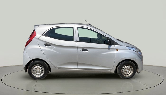 2015 Hyundai Eon D-LITE+, Petrol, Manual, 32,167 km, Right Side View