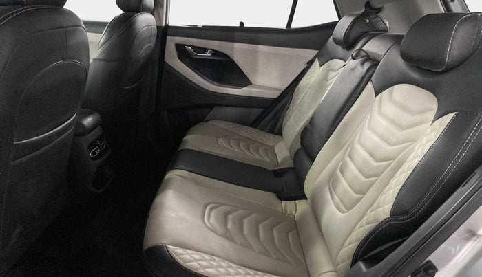 2020 Hyundai Creta SX 1.5 DIESEL, Diesel, Manual, 36,951 km, Right Side Rear Door Cabin