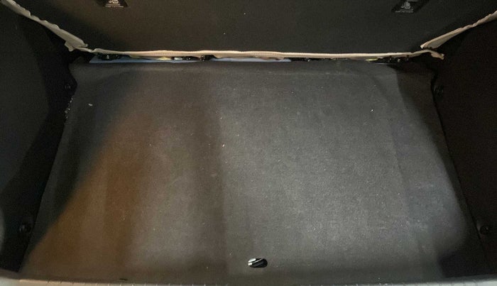 2019 Hyundai Elite i20 ASTA 1.2  CVT, Petrol, Automatic, 25,102 km, Boot Inside