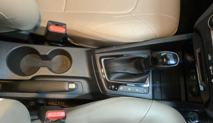 2019 Hyundai Elite i20 ASTA 1.2  CVT, Petrol, Automatic, 25,102 km, Gear Lever