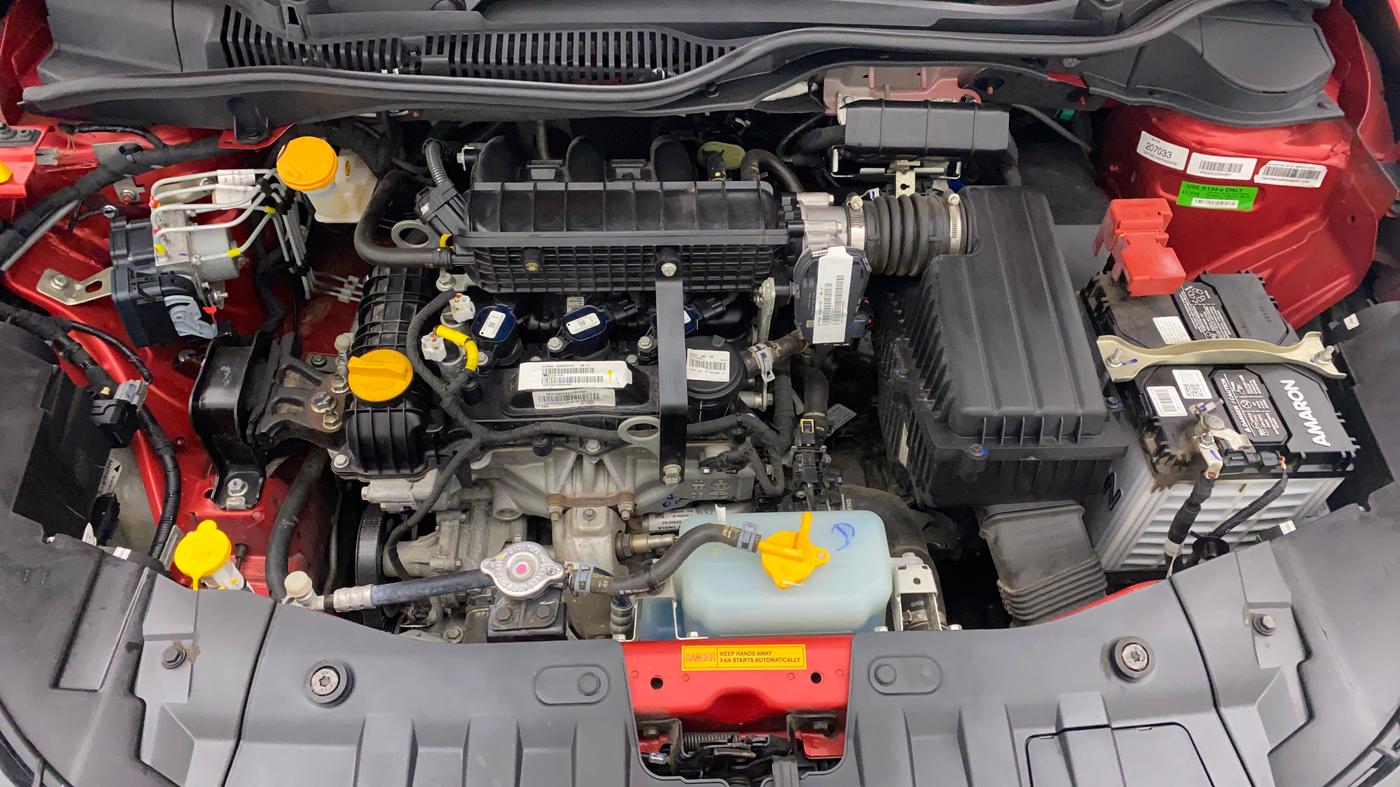 2023 Tata ALTROZ XZ PETROL, Petrol, Manual, 5,731 km, Open Bonet