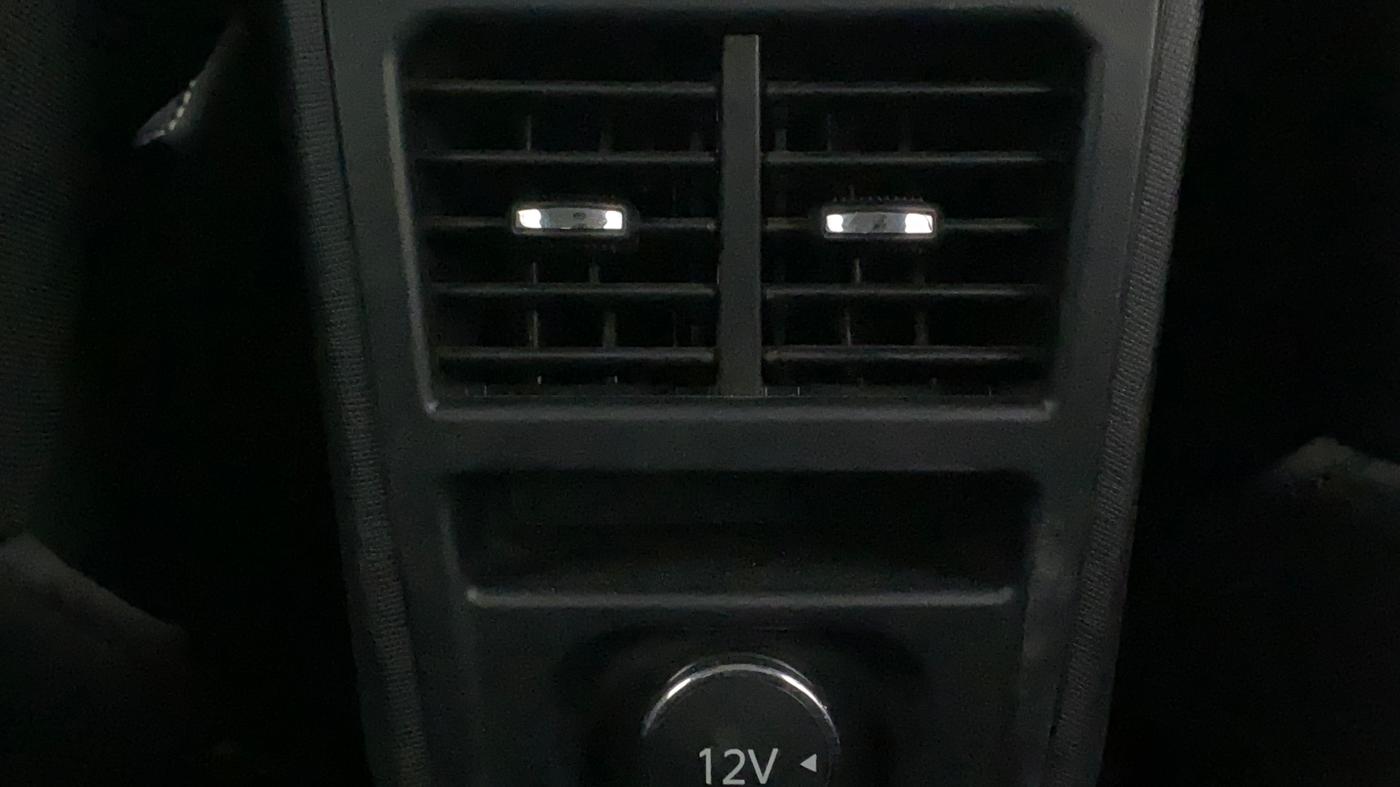 2023 Tata ALTROZ XZ PETROL, Petrol, Manual, 5,731 km, Rear AC Vents