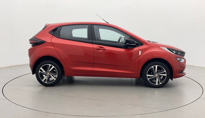 2023 Tata ALTROZ XZ PETROL, Petrol, Manual, 5,731 km, Right Side View