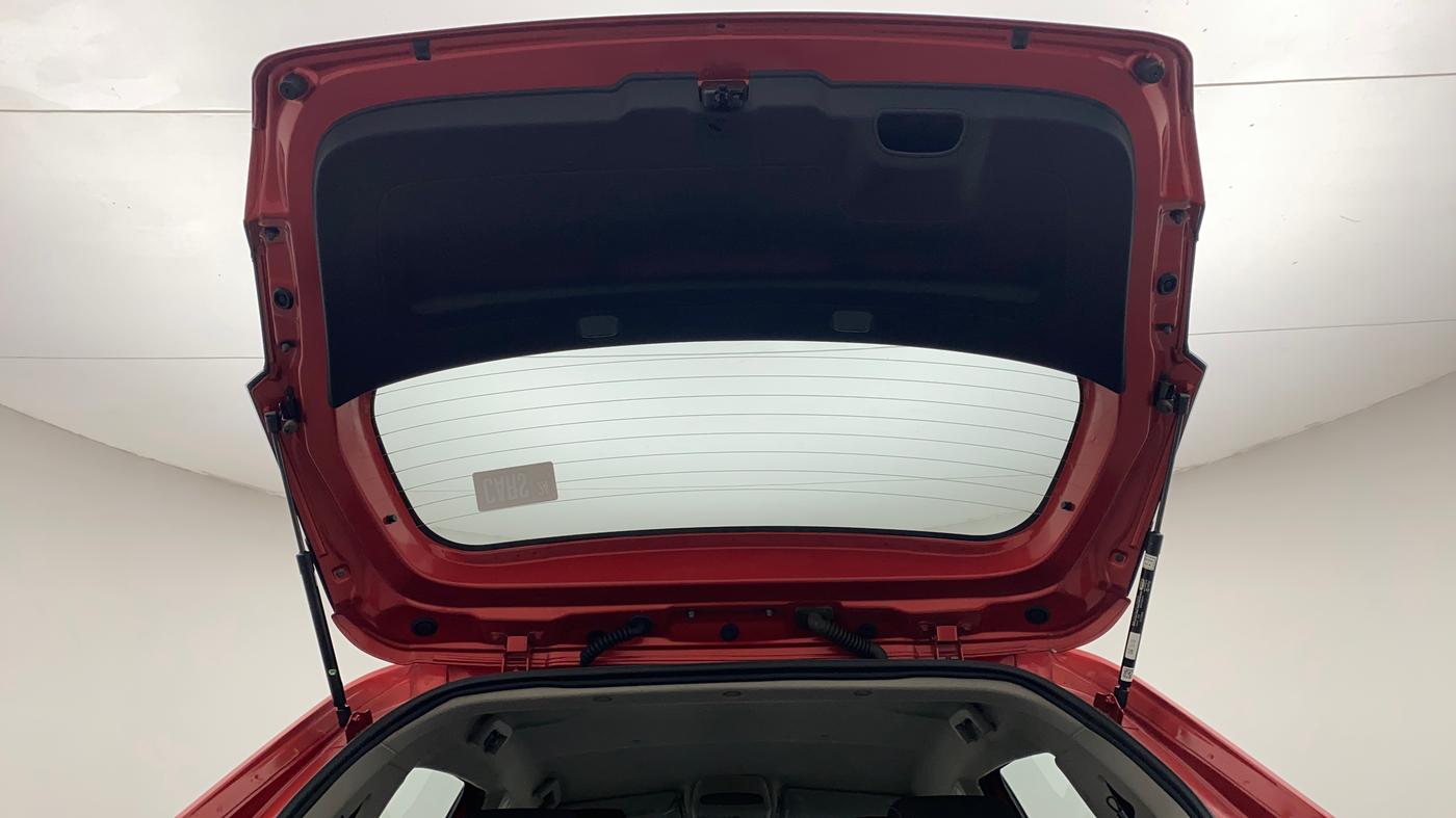 2023 Tata ALTROZ XZ PETROL, Petrol, Manual, 5,731 km, Boot Door Open