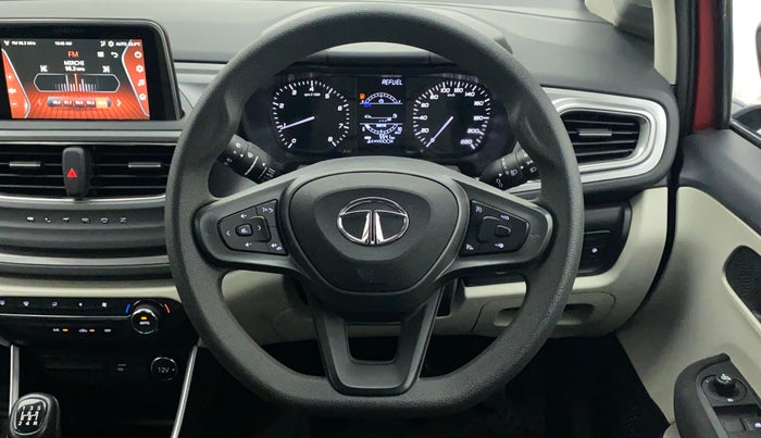 2023 Tata ALTROZ XZ PETROL, Petrol, Manual, 5,731 km, Steering Wheel Close Up