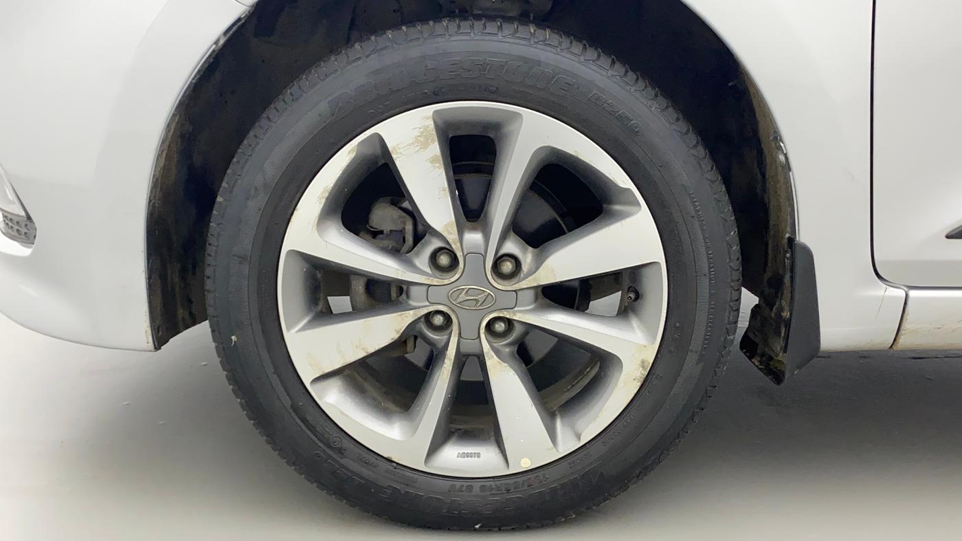 2016 Hyundai Elite i20 ASTA 1.2 (O), Petrol, Manual, 43,604 km, Left Front Wheel