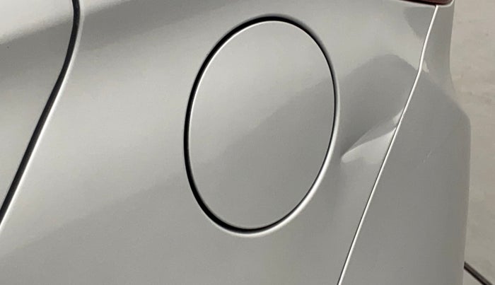 2016 Hyundai Elite i20 ASTA 1.2 (O), Petrol, Manual, 43,604 km, Left quarter panel - Slightly dented
