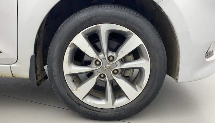 2016 Hyundai Elite i20 ASTA 1.2 (O), Petrol, Manual, 43,604 km, Right Front Wheel