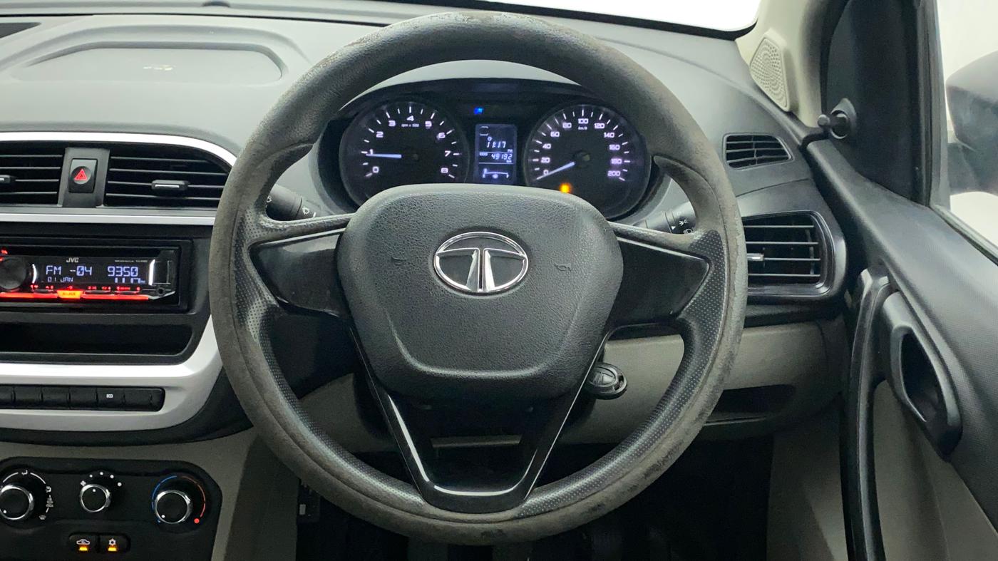 2018 Tata Tiago XM PETROL, Petrol, Manual, 49,309 km, Steering Wheel Close Up