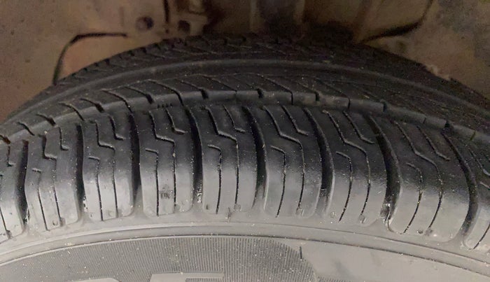 2018 Tata Tiago XM PETROL, Petrol, Manual, 49,309 km, Left Front Tyre Tread