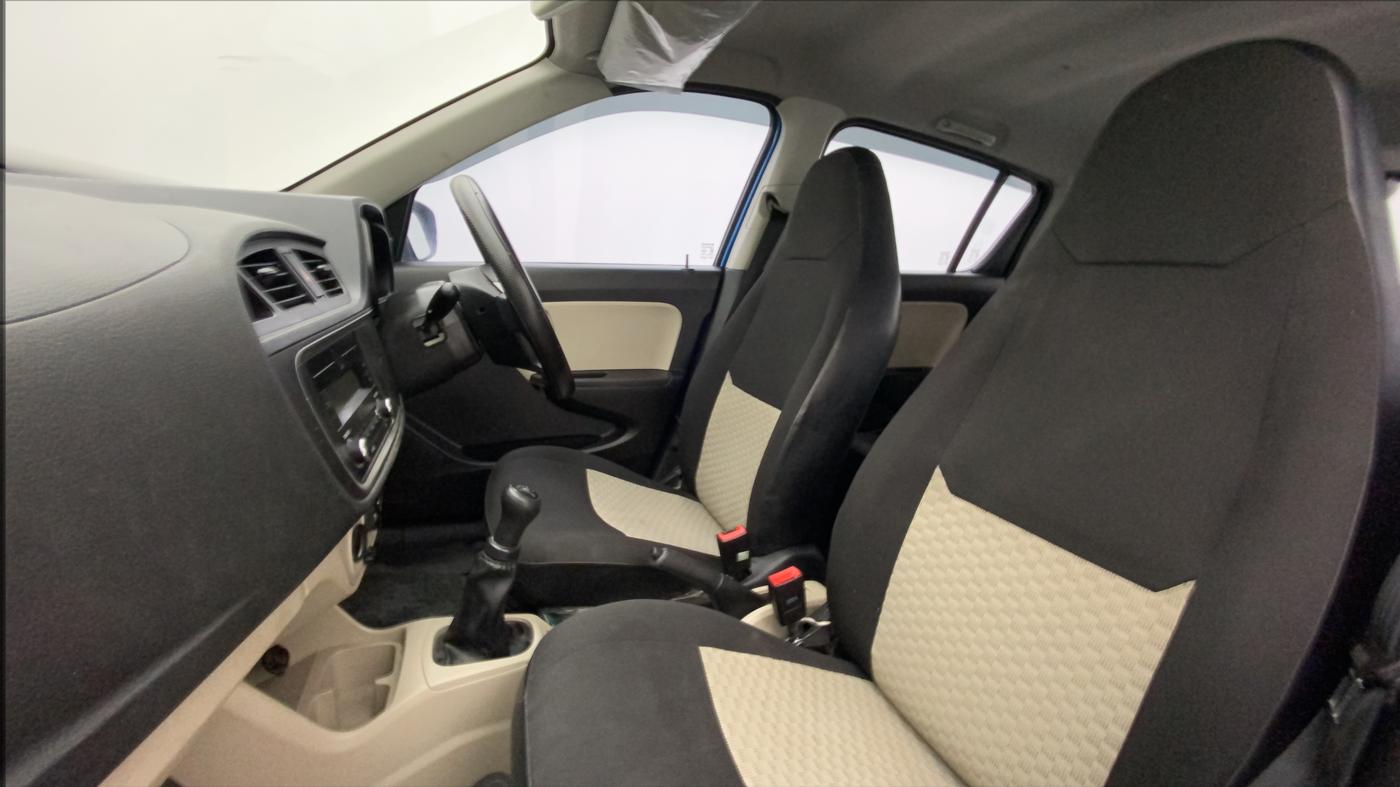 2019 Maruti Alto VXI, Petrol, Manual, 18,806 km, Right Side Front Door Cabin