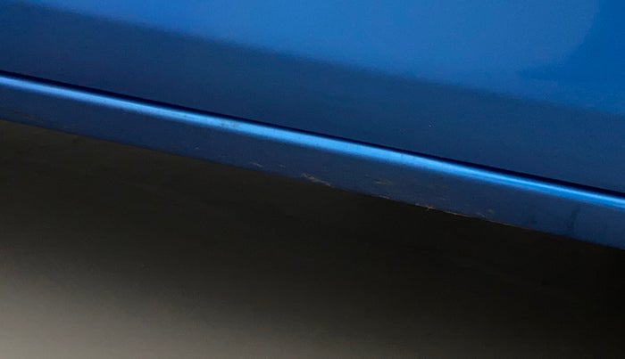 2019 Maruti Alto VXI, Petrol, Manual, 18,806 km, Right running board - Minor scratches