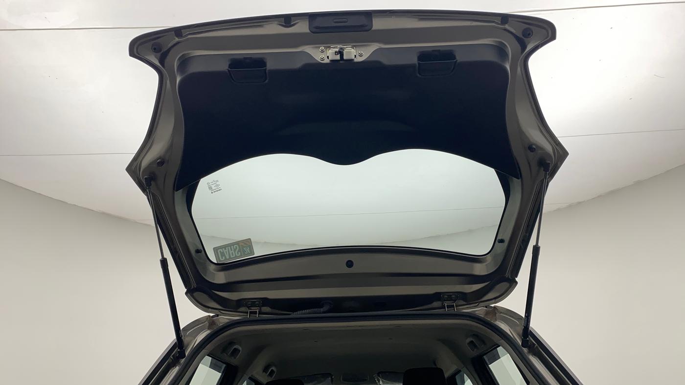 2022 Maruti Swift VXI, Petrol, Manual, 7,798 km, Boot Door Open