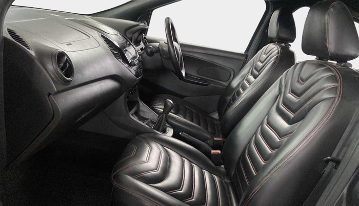 2020 Ford New Figo TITANIUM 1.2 PETROL MT, CNG, Manual, 66,833 km, Right Side Front Door Cabin