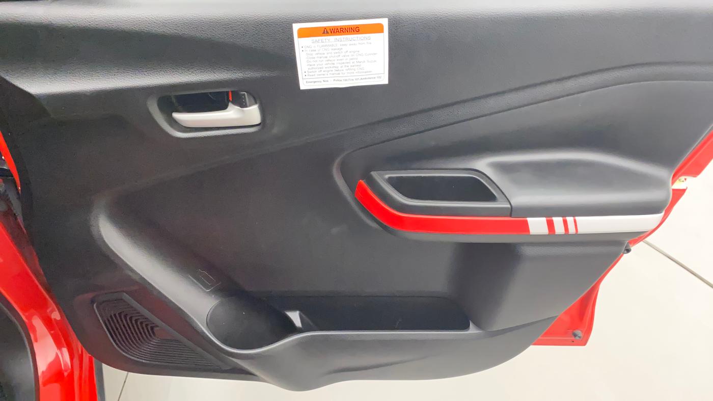 2022 Maruti Celerio VXI CNG, CNG, Manual, 10,200 km, Driver Side Door Panels Control