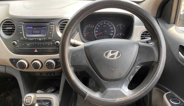 2014 Hyundai Grand i10 SPORTZ 1.2 KAPPA VTVT, CNG, Manual, 82,995 km, Steering Wheel Close Up