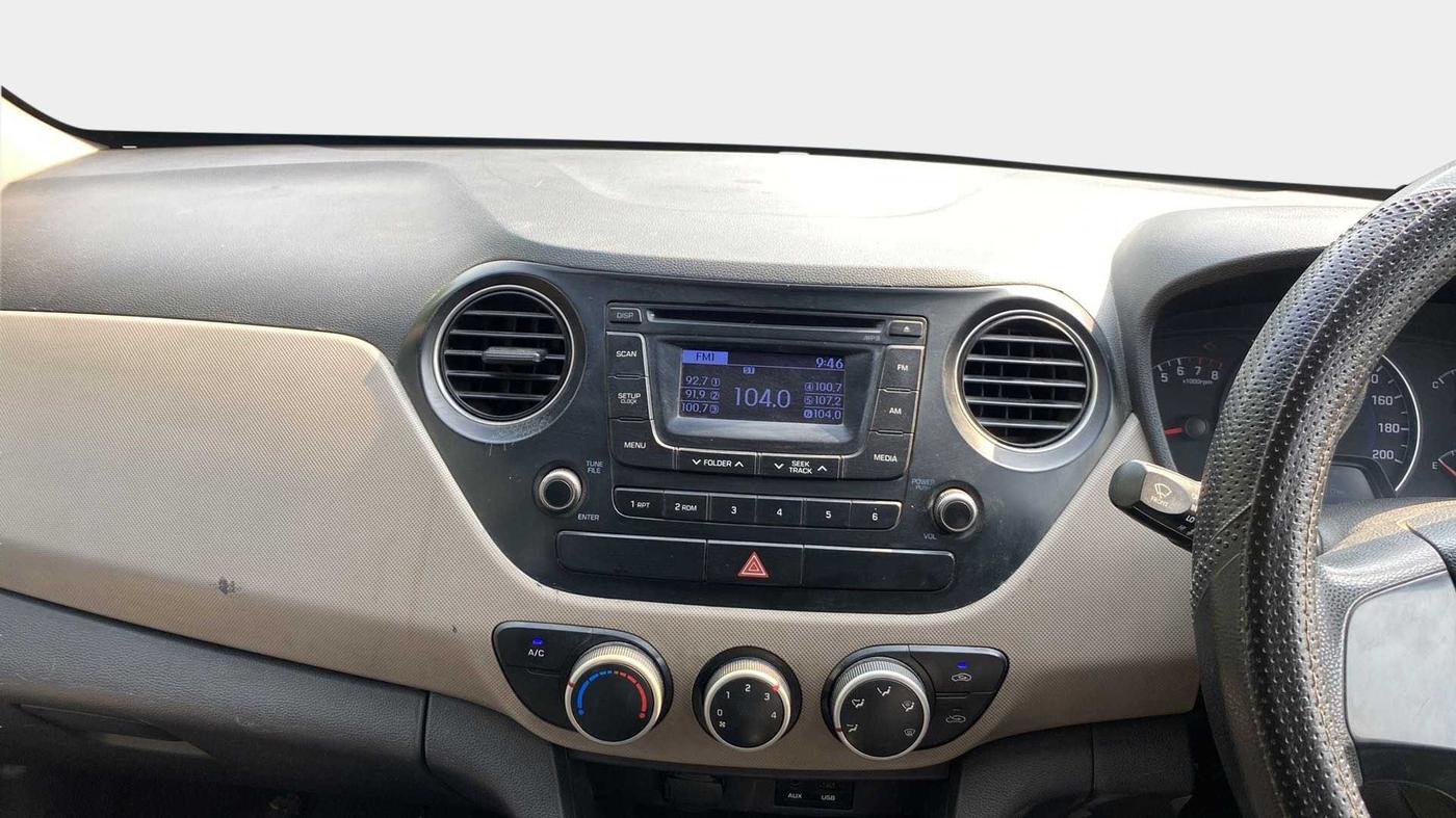 2014 Hyundai Grand i10 SPORTZ 1.2 KAPPA VTVT, CNG, Manual, 82,995 km, Air Conditioner
