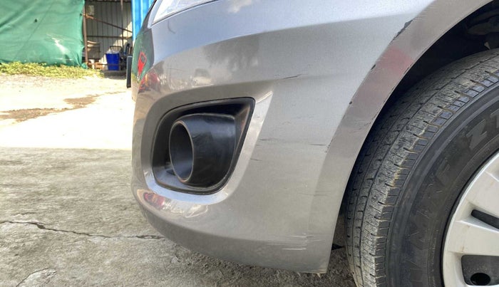 2014 Maruti Swift Dzire VDI, Diesel, Manual, 75,675 km, Front bumper - Minor scratches