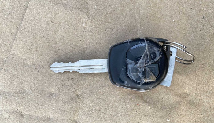 2022 Maruti Alto VXI PLUS, Petrol, Manual, 13,397 km, Key Close Up