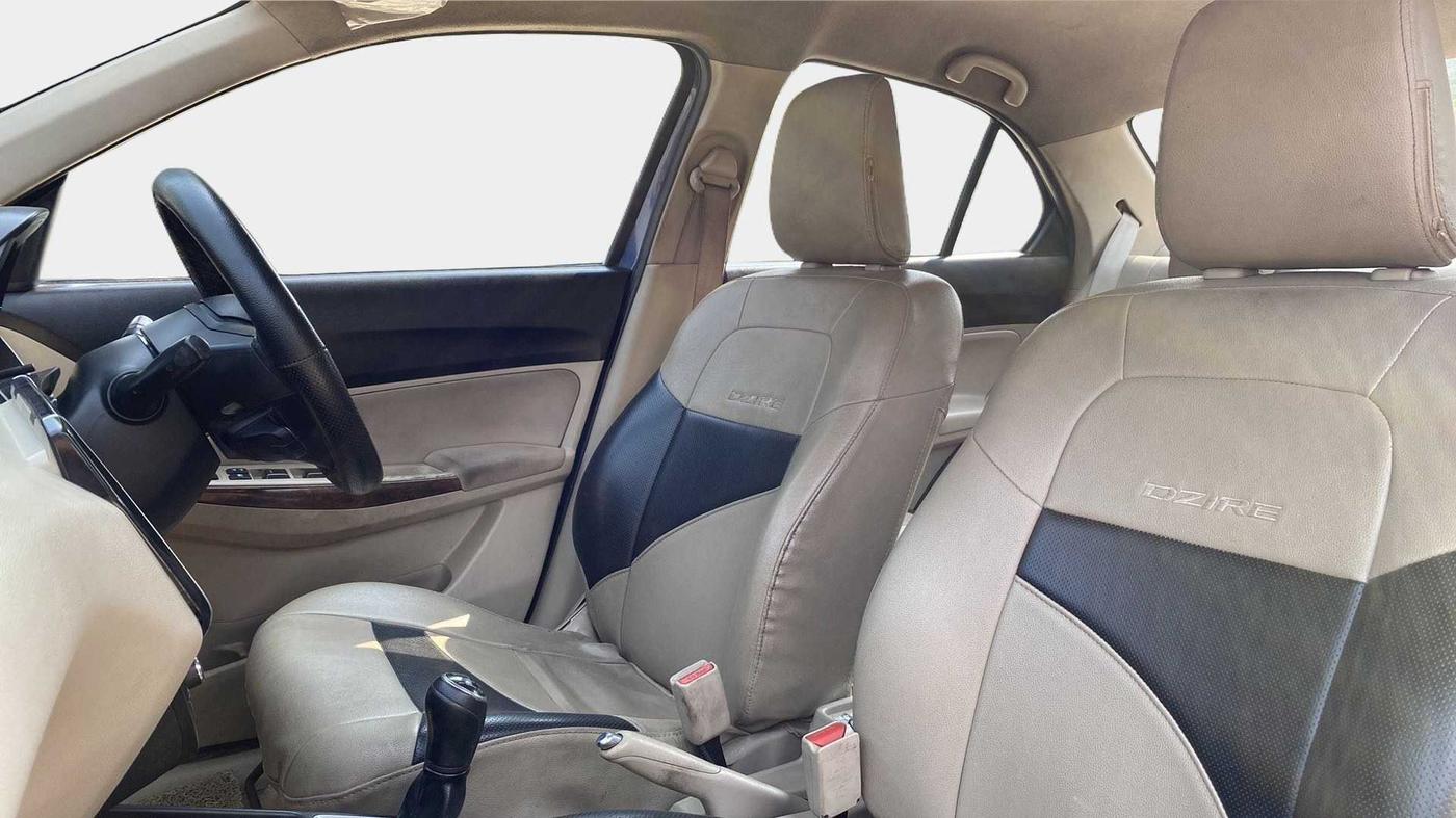 2017 Maruti Dzire ZXI PLUS, Petrol, Manual, 34,936 km, Right Side Front Door Cabin