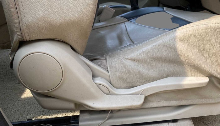 2017 Maruti Dzire ZXI PLUS, Petrol, Manual, 34,936 km, Driver Side Adjustment Panel