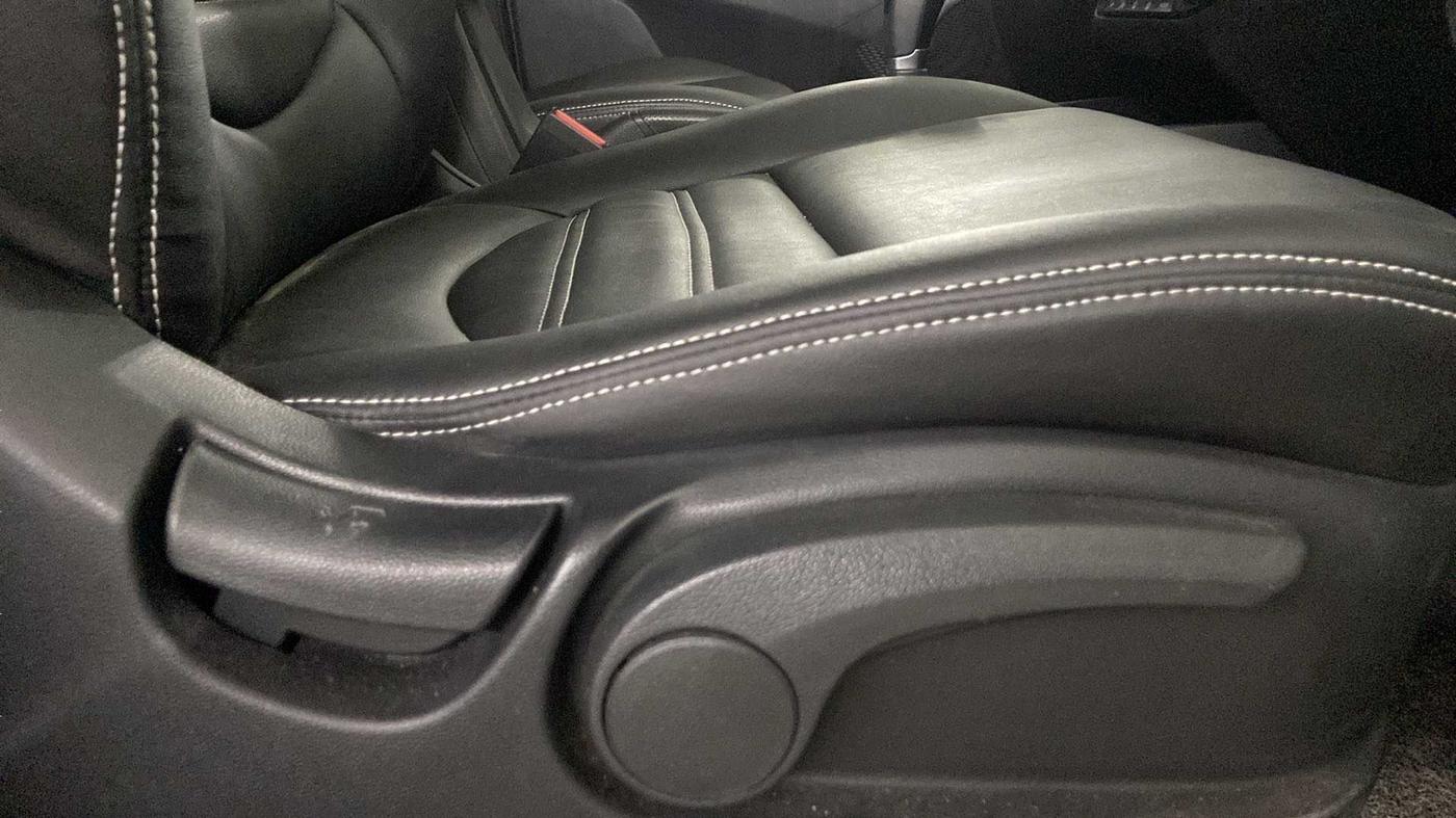2017 Hyundai Creta SX PLUS AT 1.6 PETROL, Petrol, Automatic, 32,186 km, Driver Side Adjustment Panel