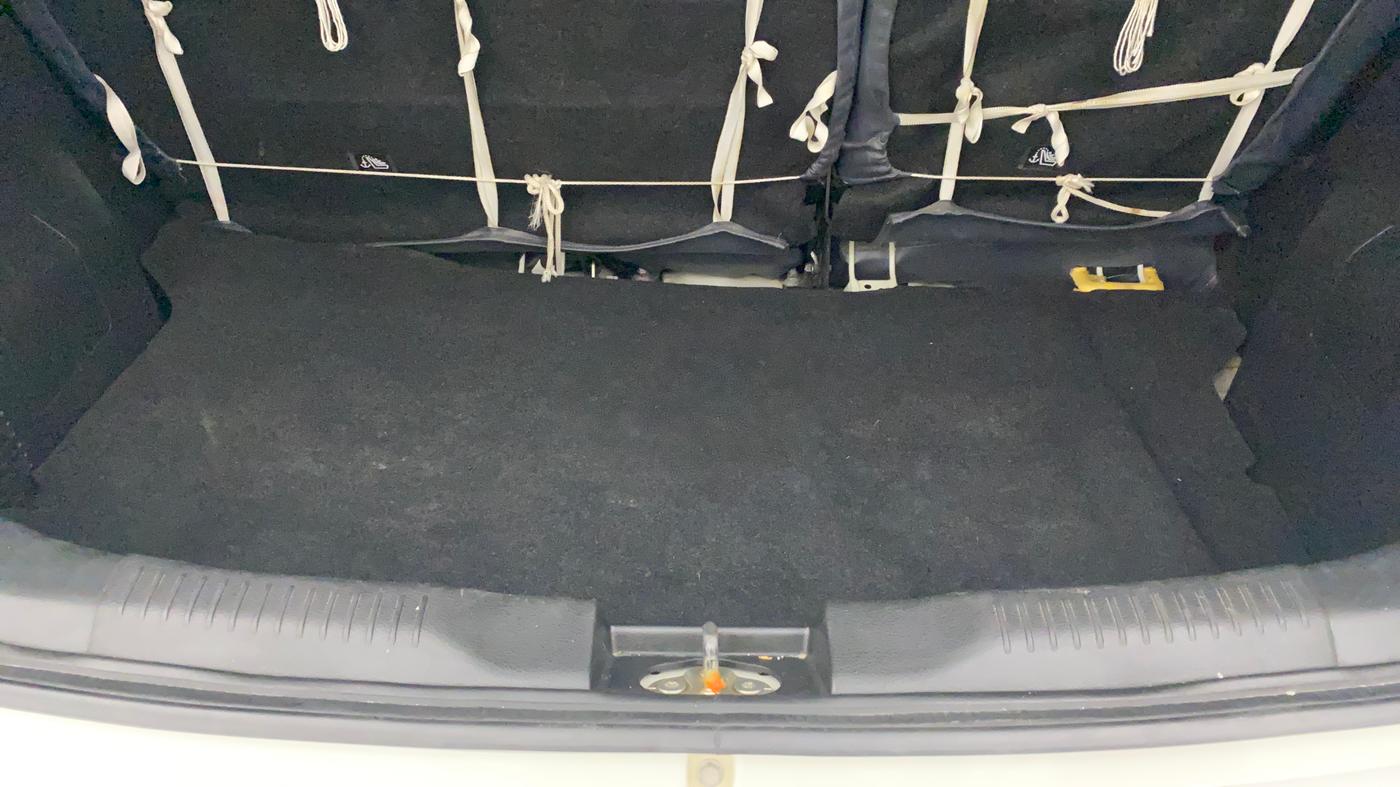 2017 Maruti IGNIS ZETA 1.2, Petrol, Manual, 86,984 km, Boot Inside