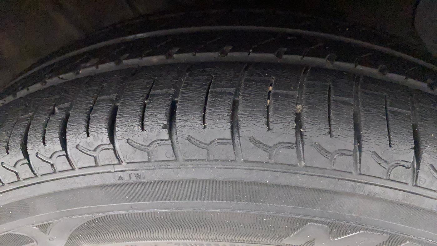 2021 Hyundai NEW SANTRO SPORTZ AMT, Petrol, Automatic, 28,716 km, Right Front Tyre Tread