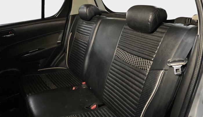 2016 Maruti Swift VXI ABS, Petrol, Manual, 80,865 km, Right Side Rear Door Cabin