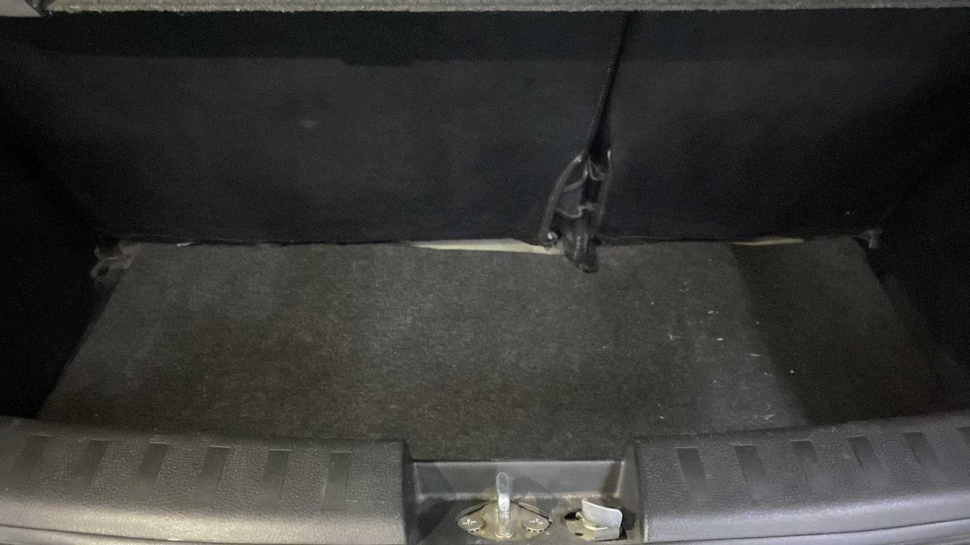 2016 Maruti Swift VXI ABS, Petrol, Manual, 80,865 km, Boot Inside