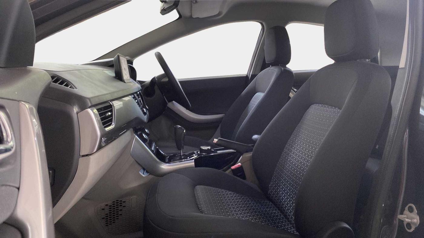 2018 Tata NEXON XZA PLUS PETROL, Petrol, Automatic, 11,120 km, Right Side Front Door Cabin