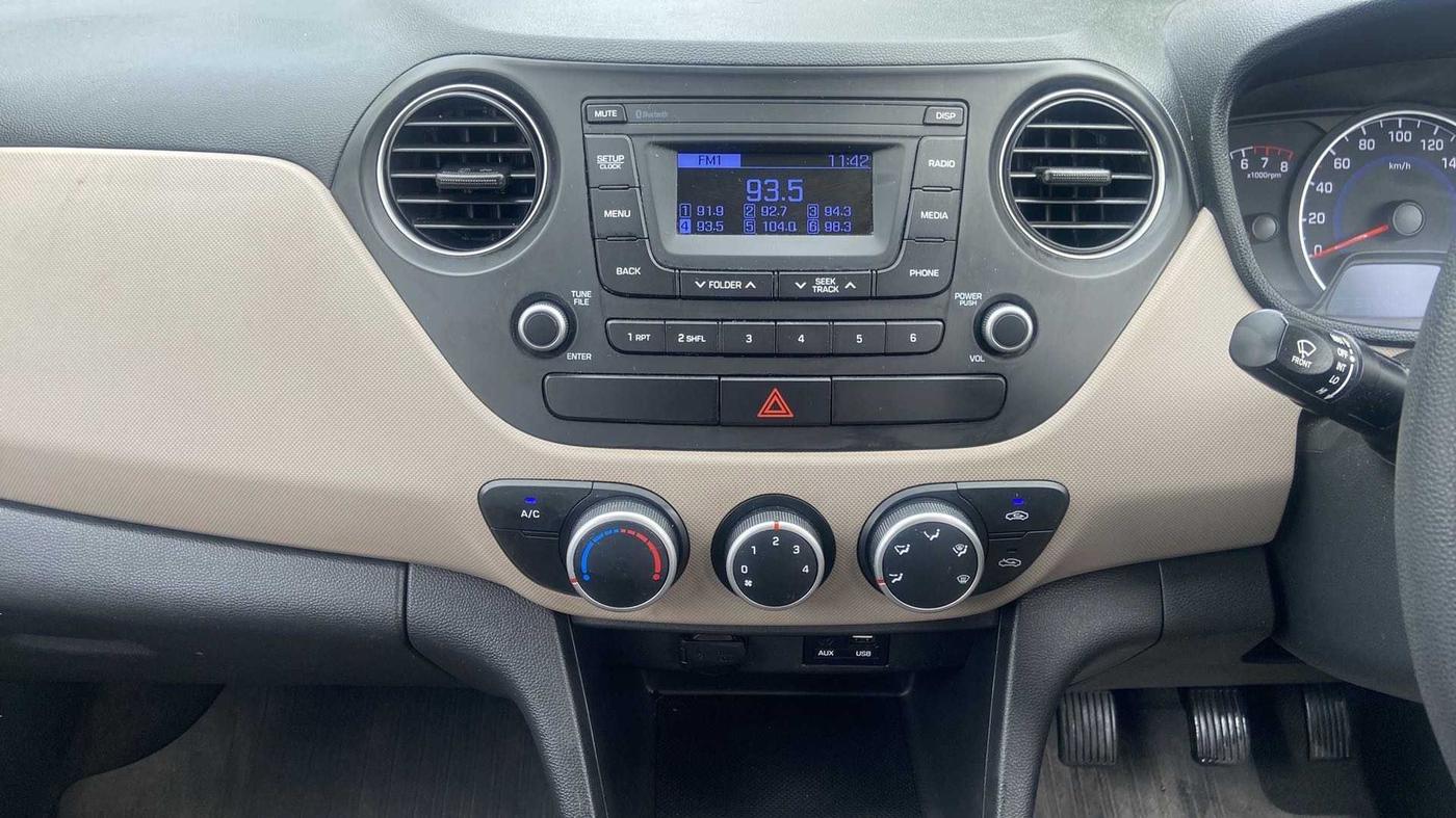 2019 Hyundai Grand i10 MAGNA 1.2 KAPPA VTVT, Petrol, Manual, 24,067 km, Air Conditioner