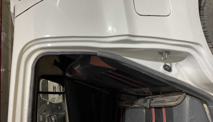 2013 Maruti Alto 800 LXI, Petrol, Manual, 88,798 km, Left C pillar - Slightly dented