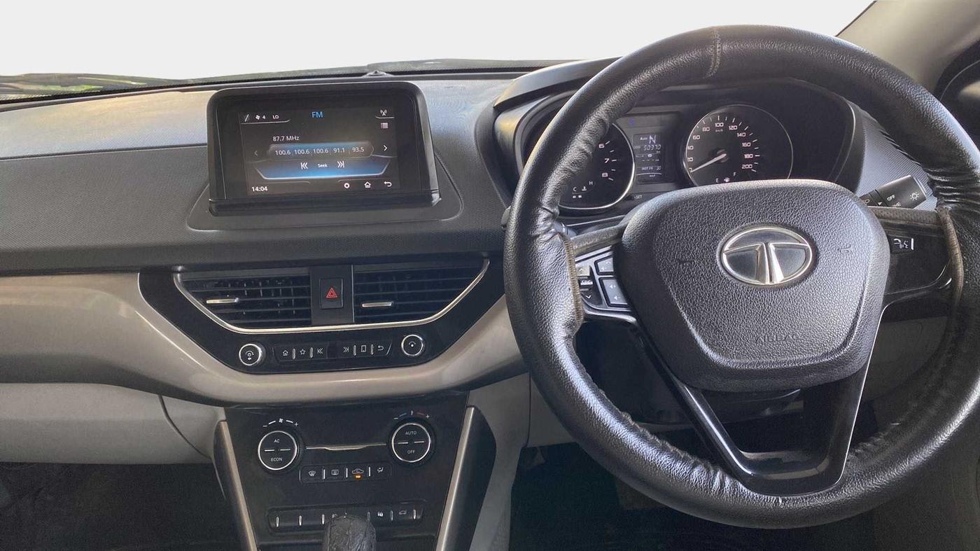 2018 Tata NEXON XZA PLUS PETROL DUAL TONE, Petrol, Automatic, 50,359 km, Air Conditioner