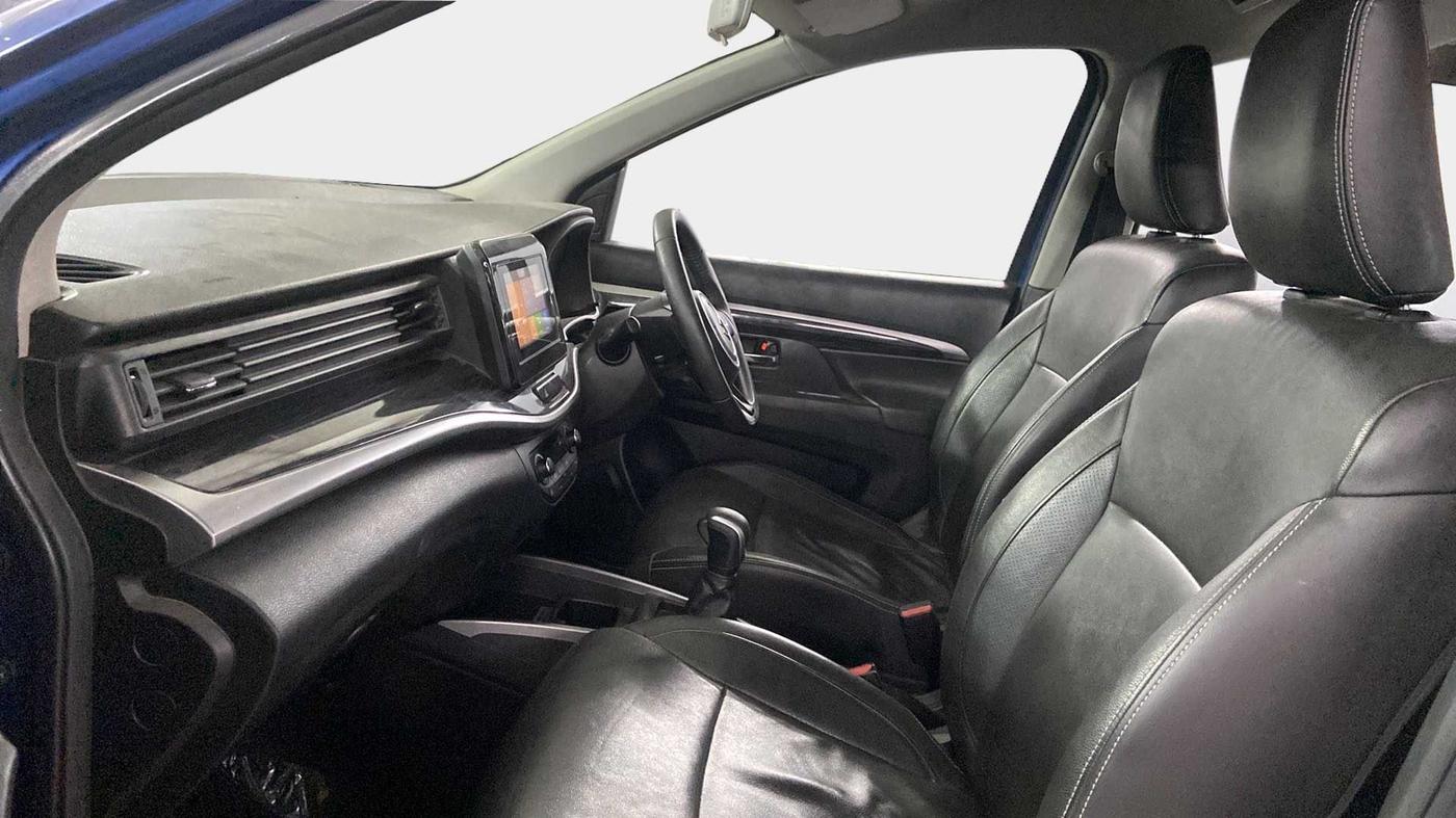 2019 Maruti XL6 ALPHA AT, Petrol, Automatic, 47,082 km, Right Side Front Door Cabin