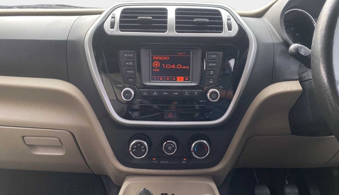 2016 Mahindra TUV300 T8, Diesel, Manual, 60,233 km, Air Conditioner