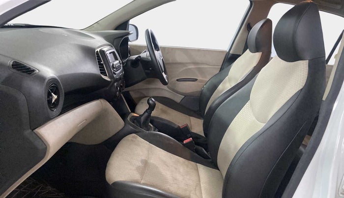 2020 Hyundai NEW SANTRO MAGNA, Petrol, Manual, 20,049 km, Right Side Front Door Cabin