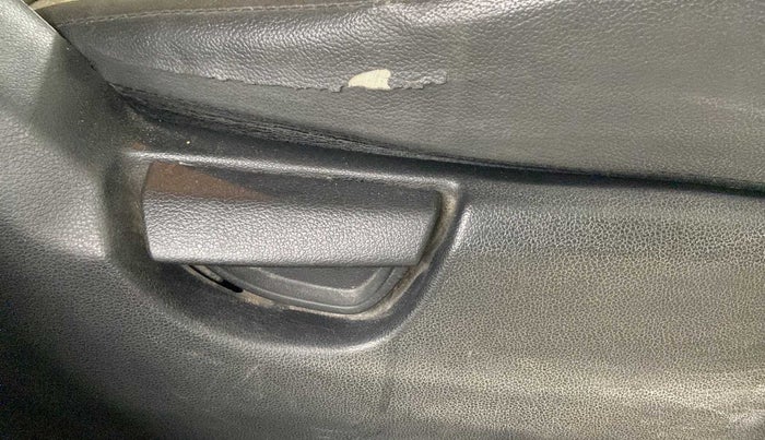 2020 Hyundai NEW SANTRO MAGNA, Petrol, Manual, 20,049 km, Driver Side Adjustment Panel