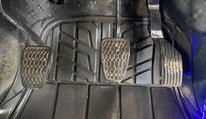 2019 Tata NEXON XZ PLUS DIESEL, Diesel, Manual, 55,467 km, Pedals