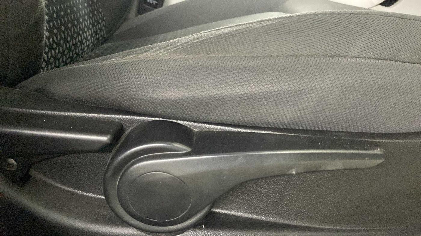 2019 Tata NEXON XZA PLUS DIESEL, Diesel, Automatic, 68,052 km, Driver Side Adjustment Panel